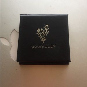 Younique “Agile” eyeshadow